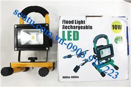  Đèn sạc 10w xách tay